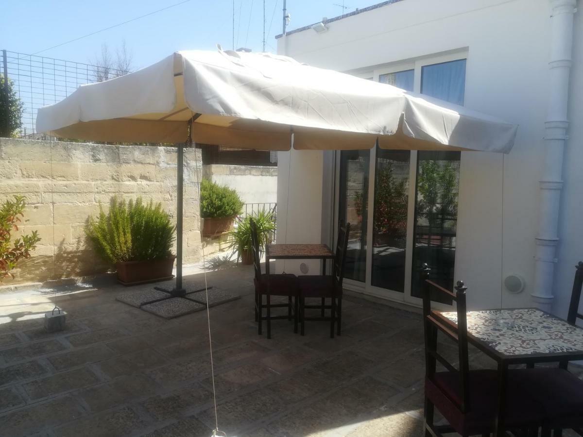 Dimora Dell'Artista Bed and Breakfast Lecce Exterior foto